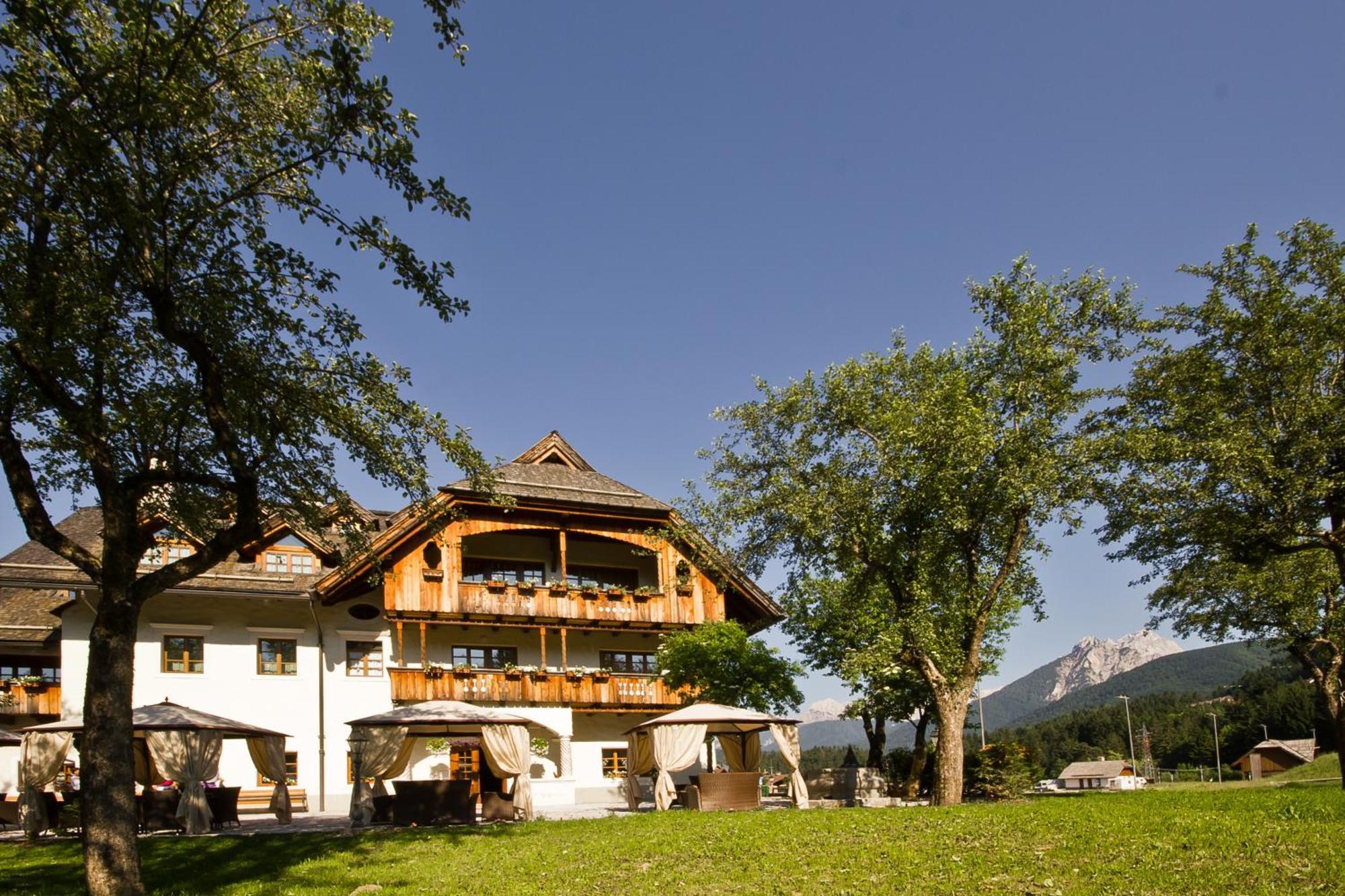 Hotel Edelhof Тарвизио Экстерьер фото