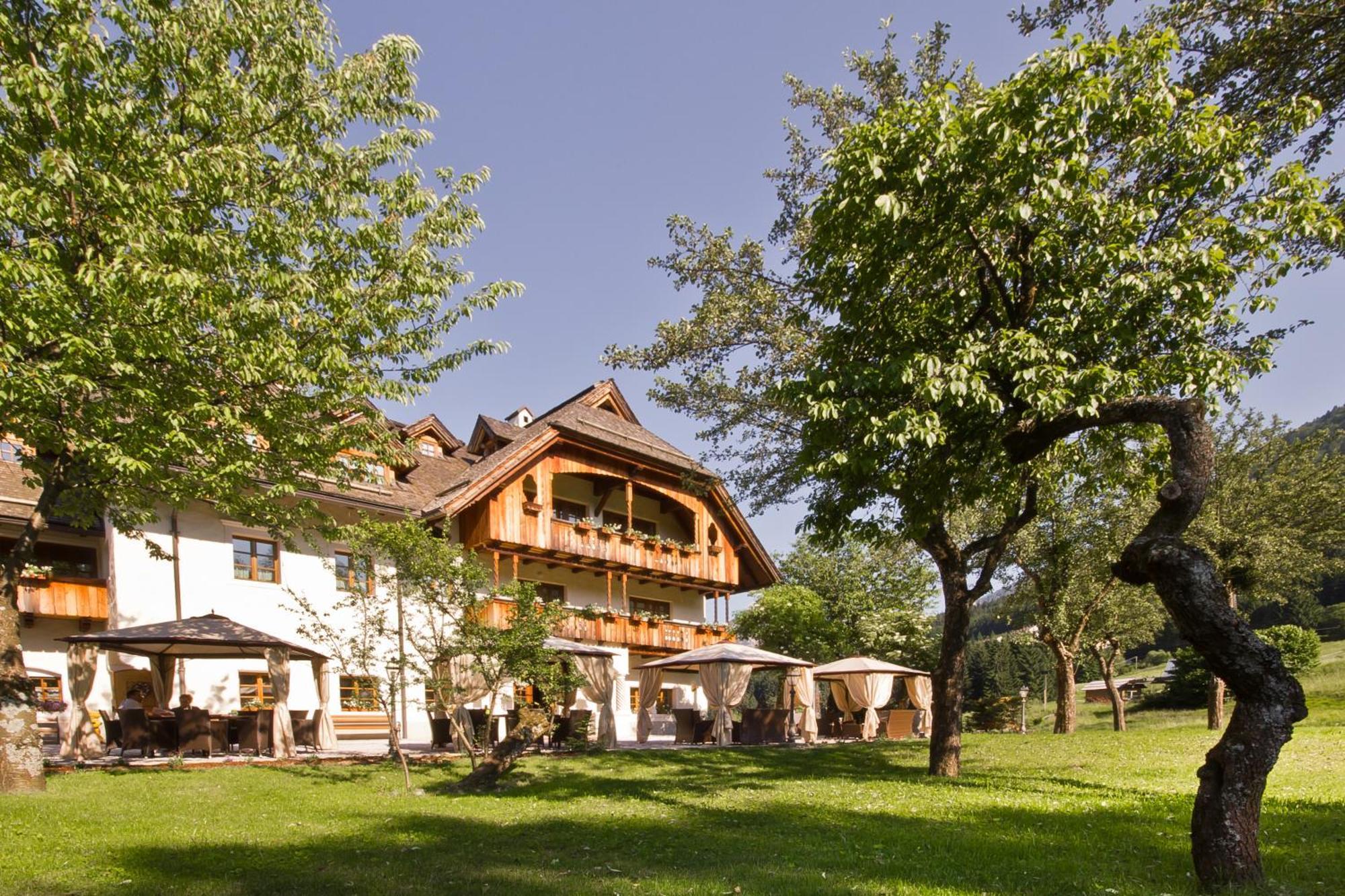 Hotel Edelhof Тарвизио Экстерьер фото